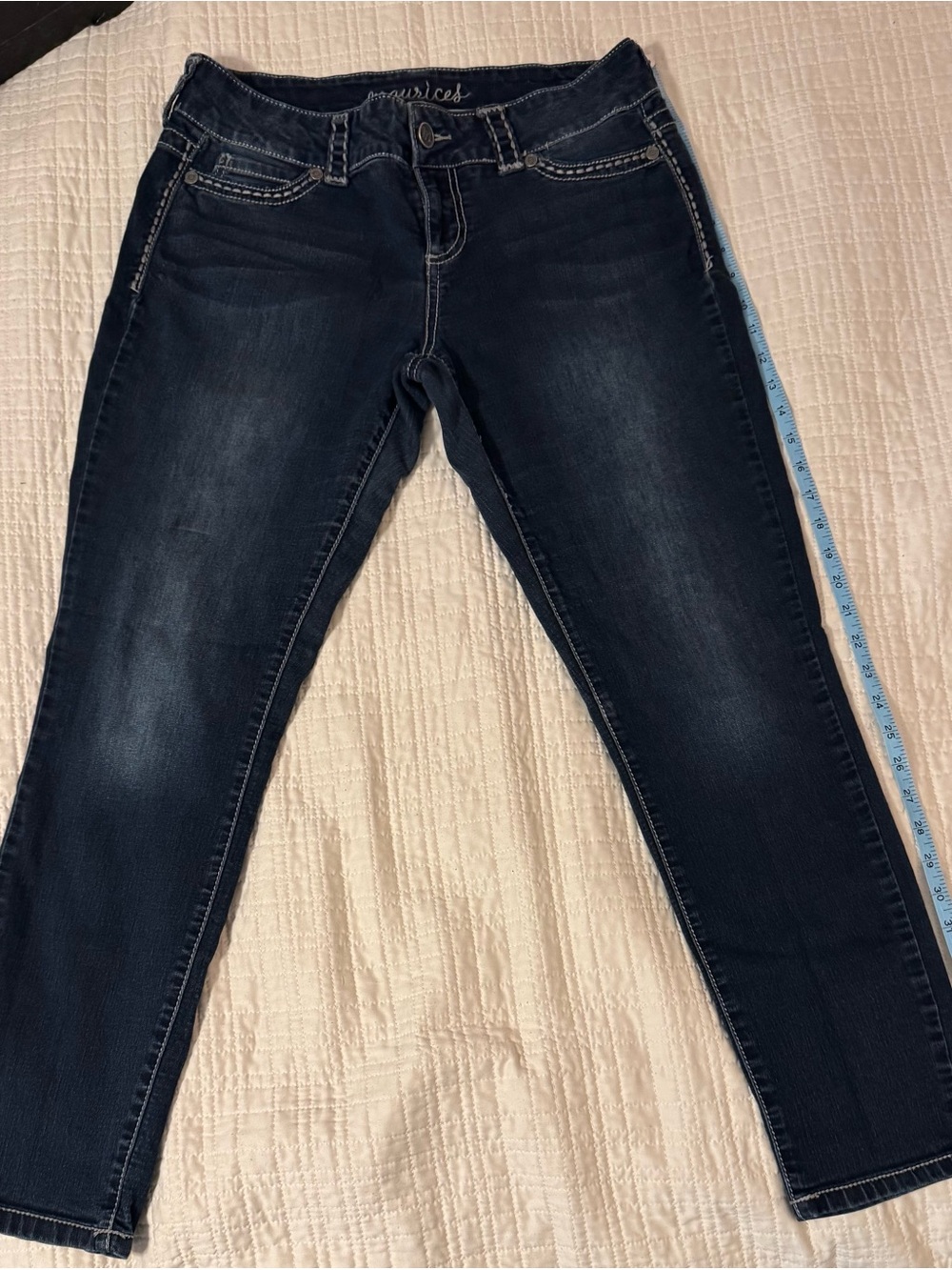 Maurices Skinny Jeans Women's Size L-S Large Short Dark Wash Contrast Stitch